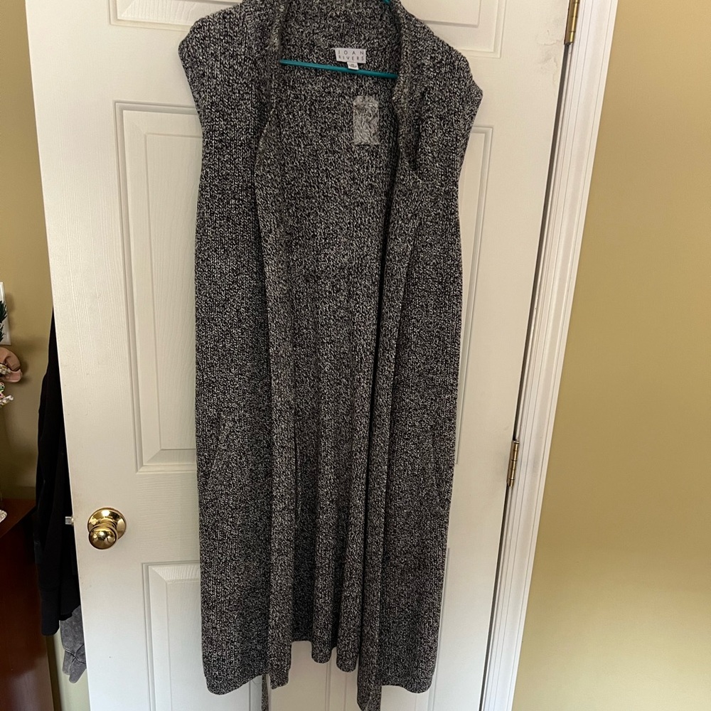 NWOT Joan Rivers Charcoal Open Front Cardigan